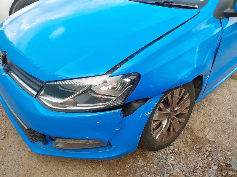 2015 VOLKSWAGEN POLO SE 