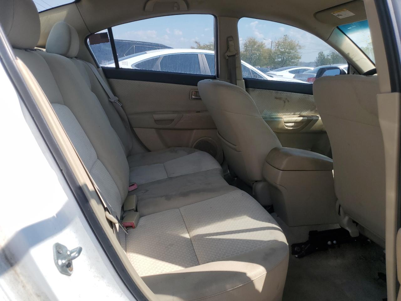 2005 Mazda 3 I VIN: JM1BK12FX51262541 Lot: 81559535