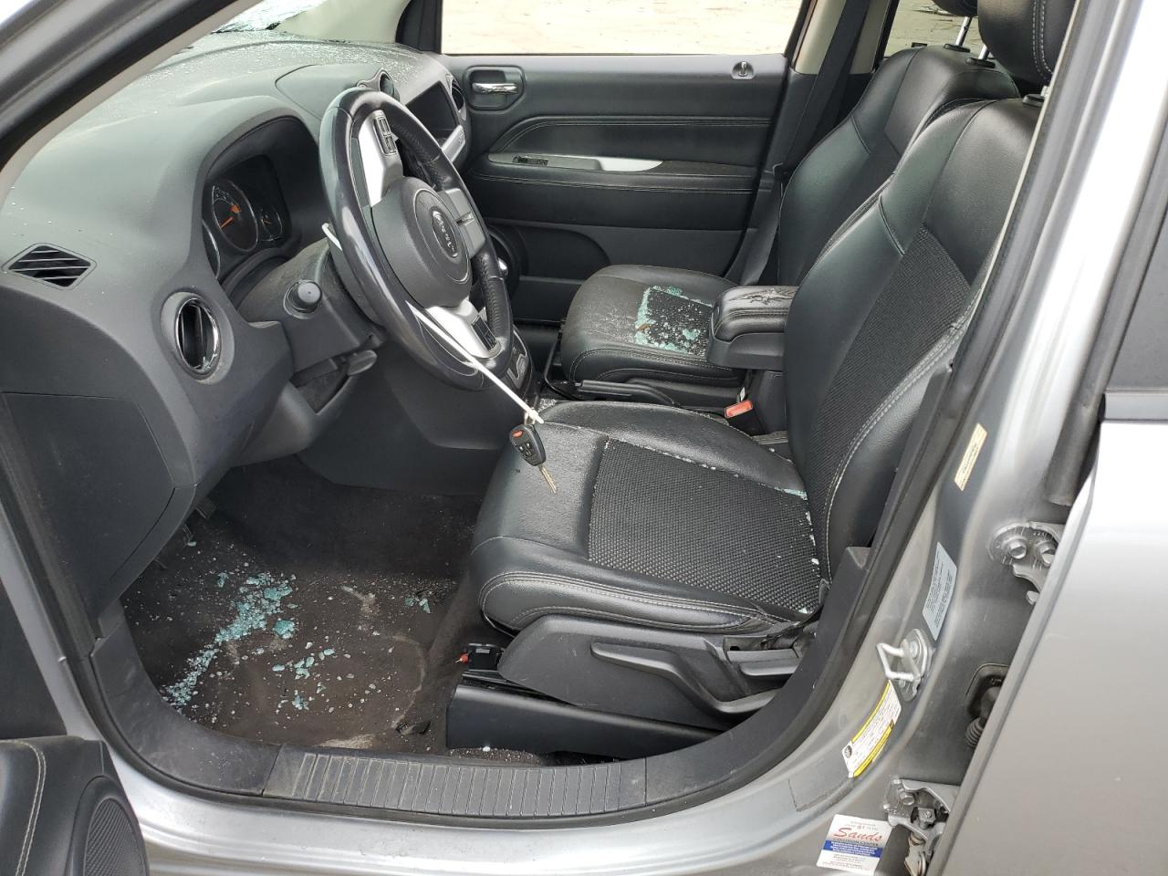 2017 Jeep Compass Latitude VIN: 1C4NJCEB2HD182447 Lot: 80280155