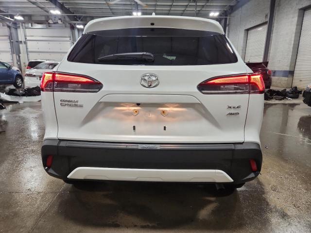  TOYOTA COROLLA CR 2024 Белы