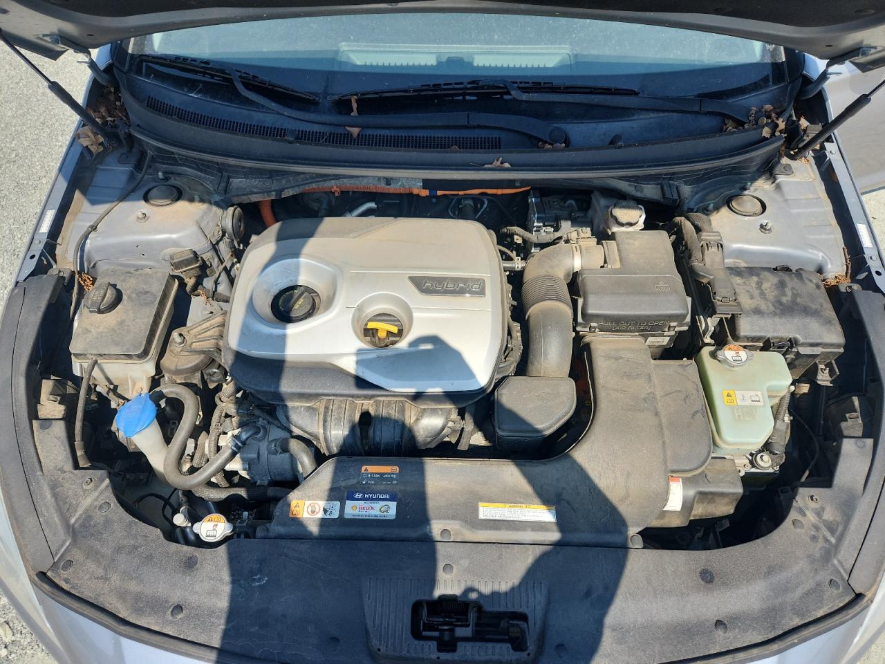 2016 Hyundai Sonata Hybrid VIN: KMHE24L10GA040963 Lot: 83805605