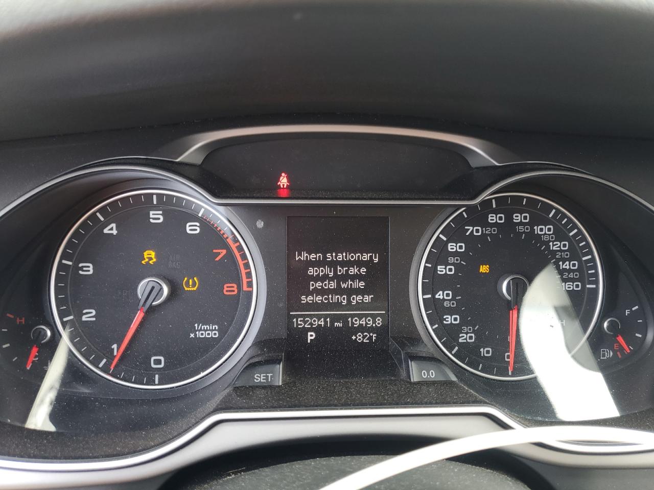 2014 Audi A4 Premium VIN: WAUBFAFL4EN031273 Lot: 81431085