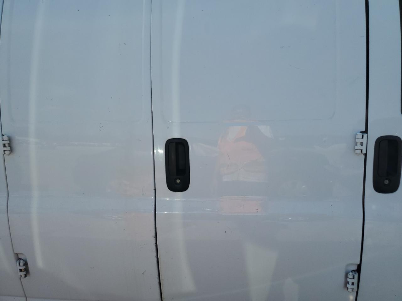 2016 GMC Savana G3500 VIN: 1GTZ7HFGXG1198855 Lot: 71171495