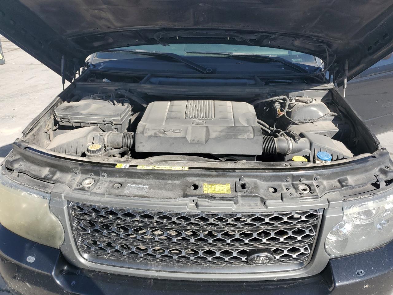 2011 Land Rover Range Rover Hse Luxury VIN: SALMF1D47BA331358 Lot: 71850005