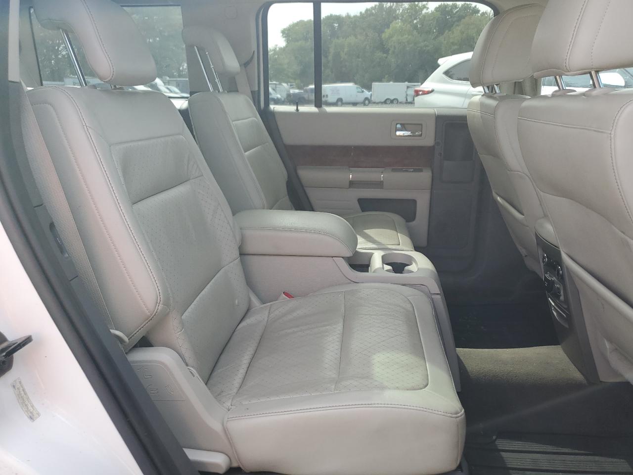 2010 Ford Flex Limited VIN: 2FMHK6DT1ABA68002 Lot: 84409245