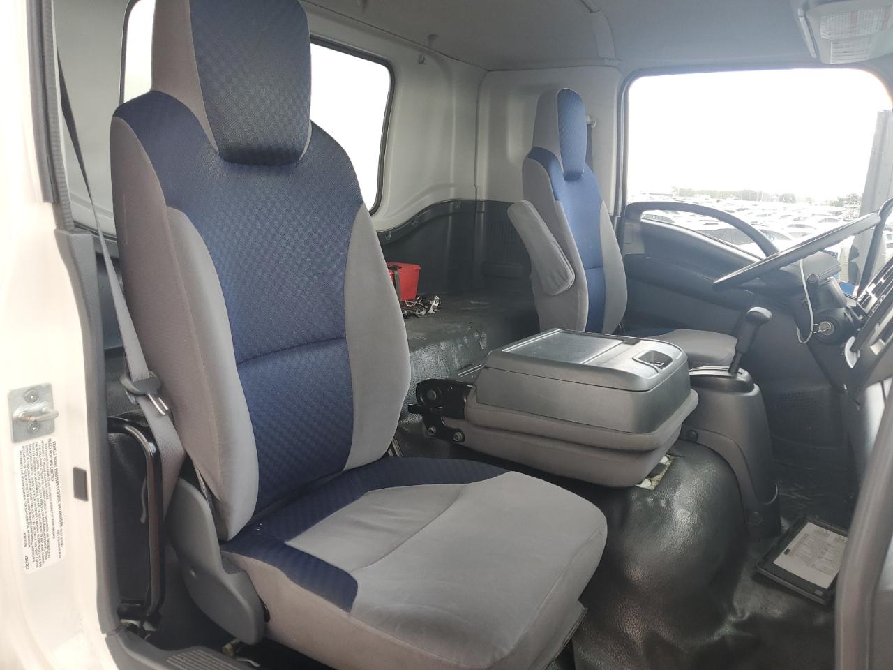 2023 Isuzu Ftr - Expeditor Truck VIN: 54DK6S1F2PSA51261 Lot: 81010005