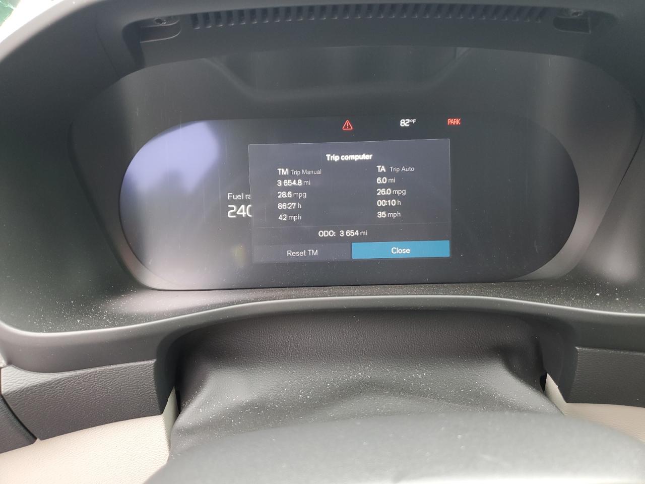 2026 Volvo Xc40 Ultra VIN: YV4L12UM1T2660279 Lot: 81494125