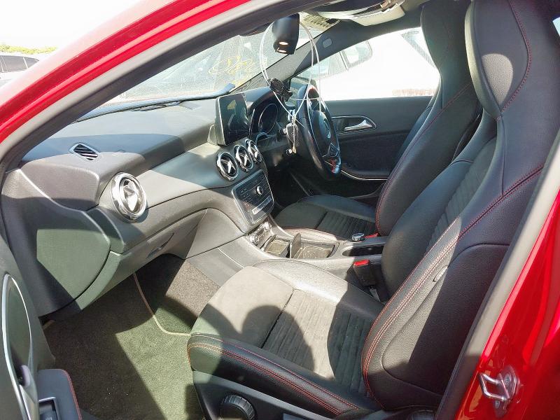 2019 MERCEDES-BENZ GLA 180 AMG LINE EDITION 