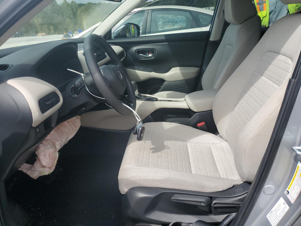 2025 Honda Hr-V Lx VIN: 3CZRZ1H30SM736674 Lot: 84296215