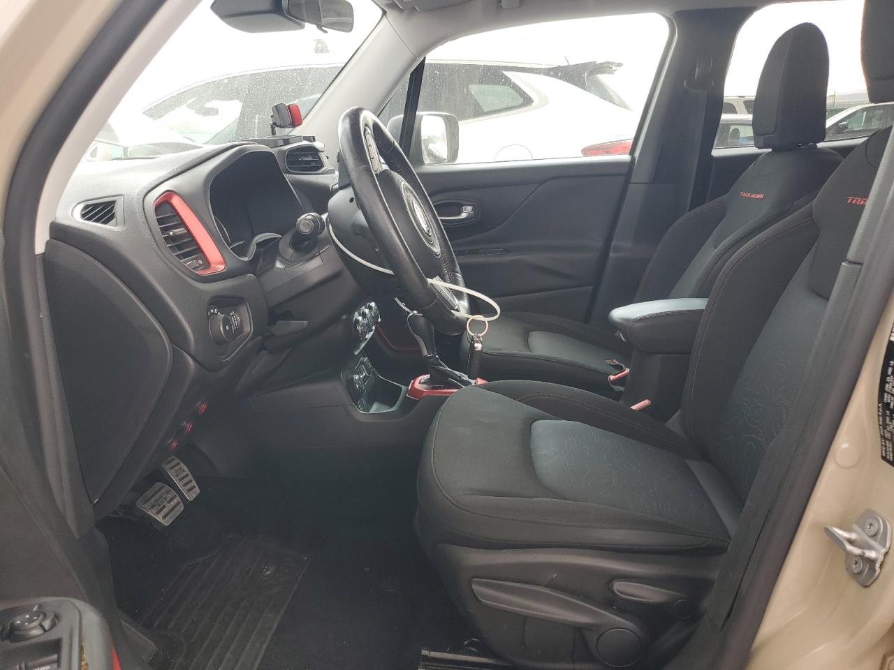 2015 Jeep Renegade Trailhawk VIN: ZACCJBCT4FPB77231 Lot: 71289415