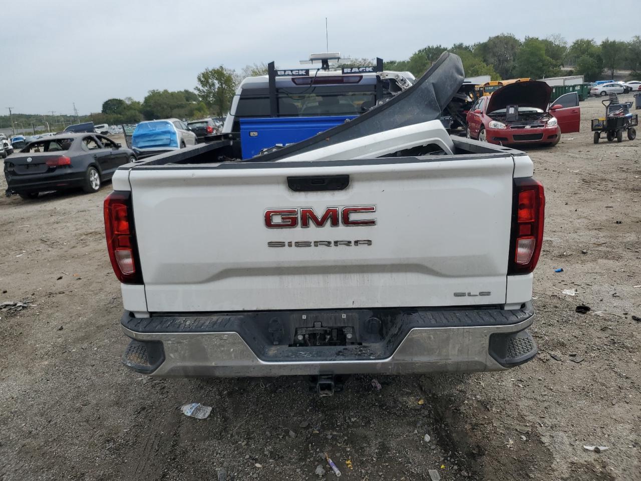 2023 GMC Sierra K1500 Sle VIN: 1GTRUBED4PZ138715 Lot: 84021955