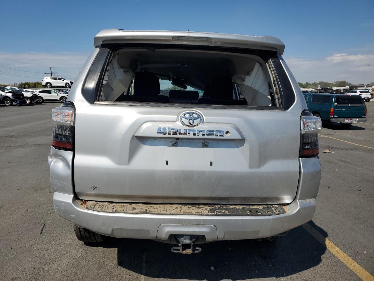 2019 Toyota 4Runner Sr5/Sr5 Premium VIN: JTEBU5JR5K5636213 Lot: 80295385