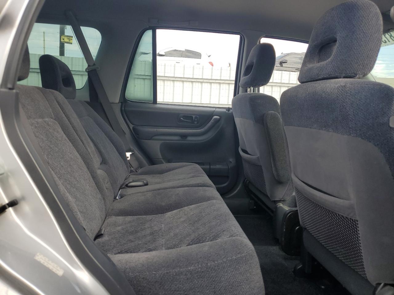 2001 Honda Cr-V Lx VIN: JHLRD28421S002887 Lot: 81334215