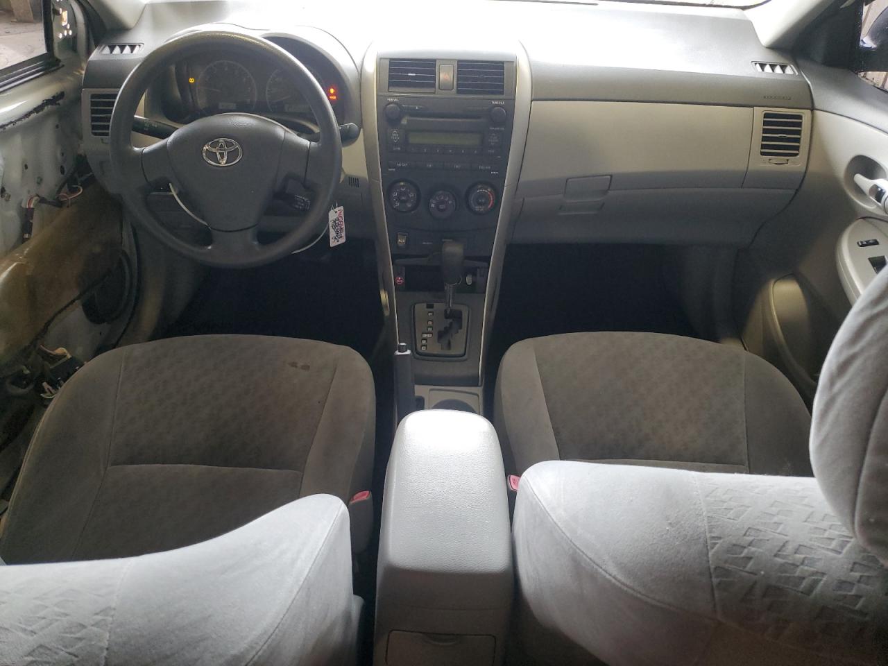 2009 Toyota Corolla Base VIN: JTDBL40E099082615 Lot: 84608855