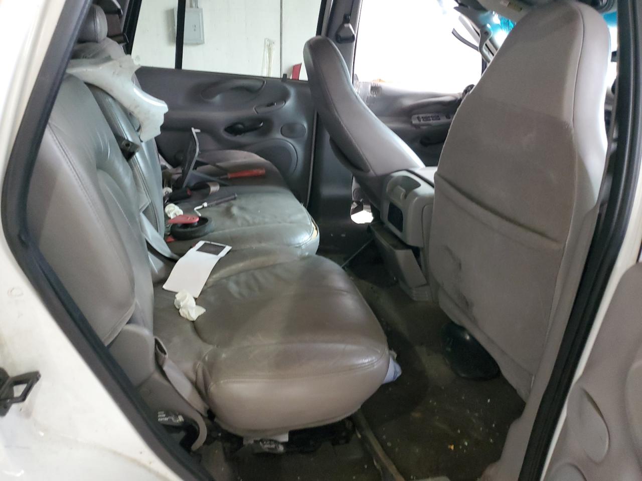 2001 Ford Expedition Xlt VIN: 1FMPU16LX1LB83686 Lot: 71412325