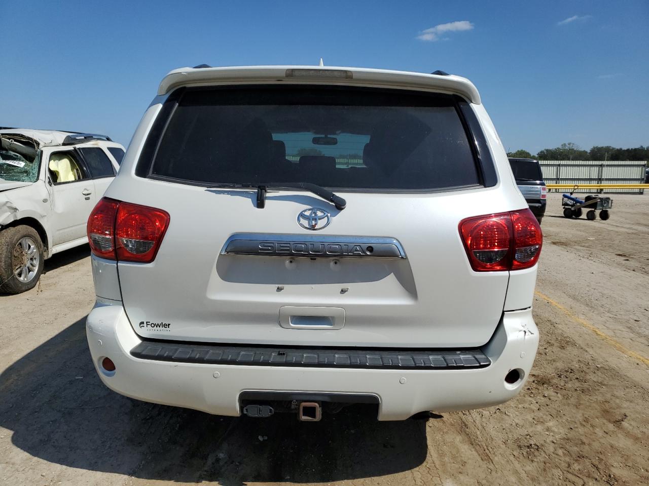 2016 Toyota Sequoia VIN: 5TDDW5G11GS136057 Lot: 81770355