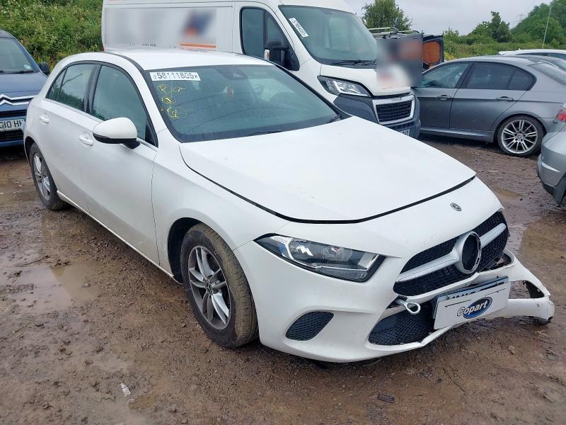 2019 MERCEDES-BENZ A 180 SE 