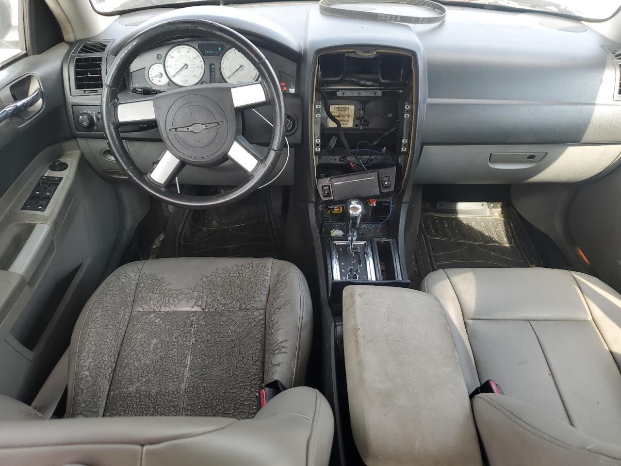 2006 Chrysler 300 Touring VIN: 2C3KA53GX6H295998 Lot: 81205605