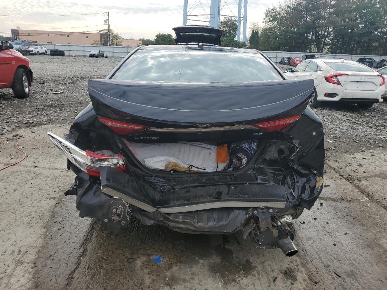 2016 Toyota Camry Le VIN: 4T1BF1FK1GU242641 Lot: 84272485