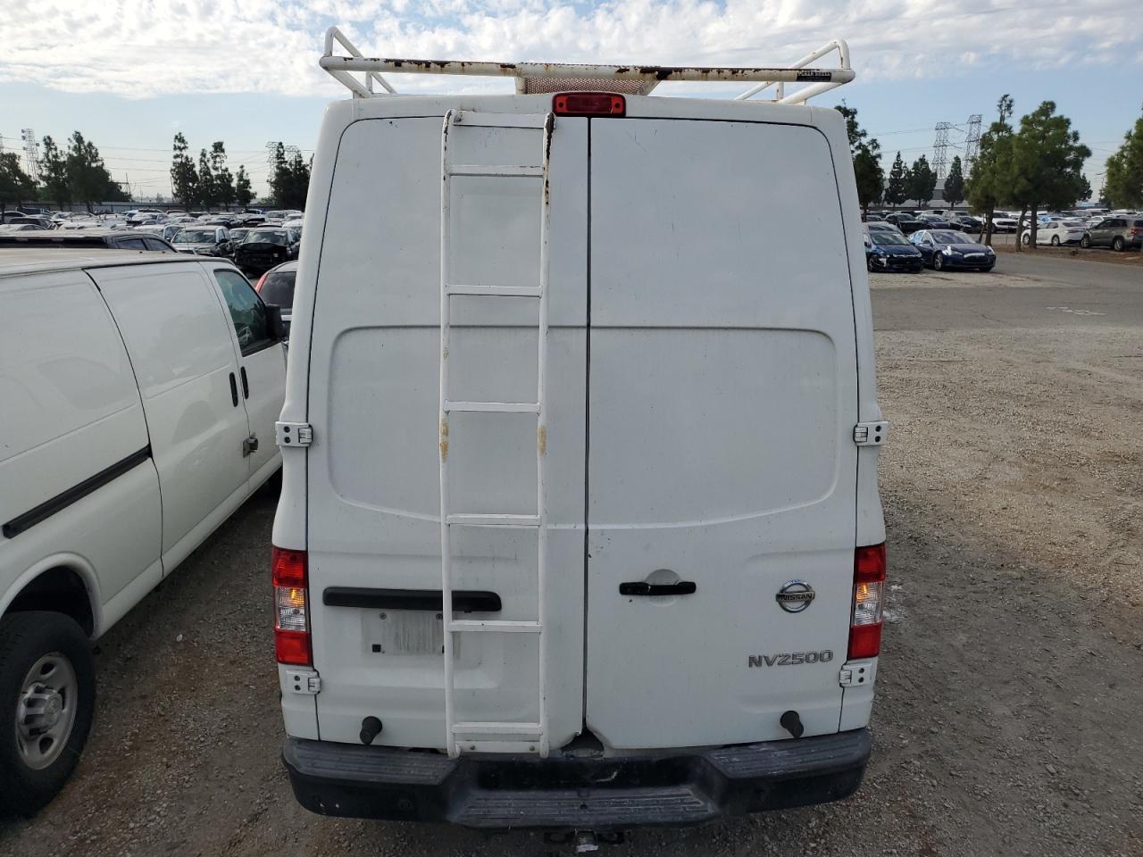 2017 Nissan Nv 2500 S VIN: 1N6AF0LY2HN807670 Lot: 81736085