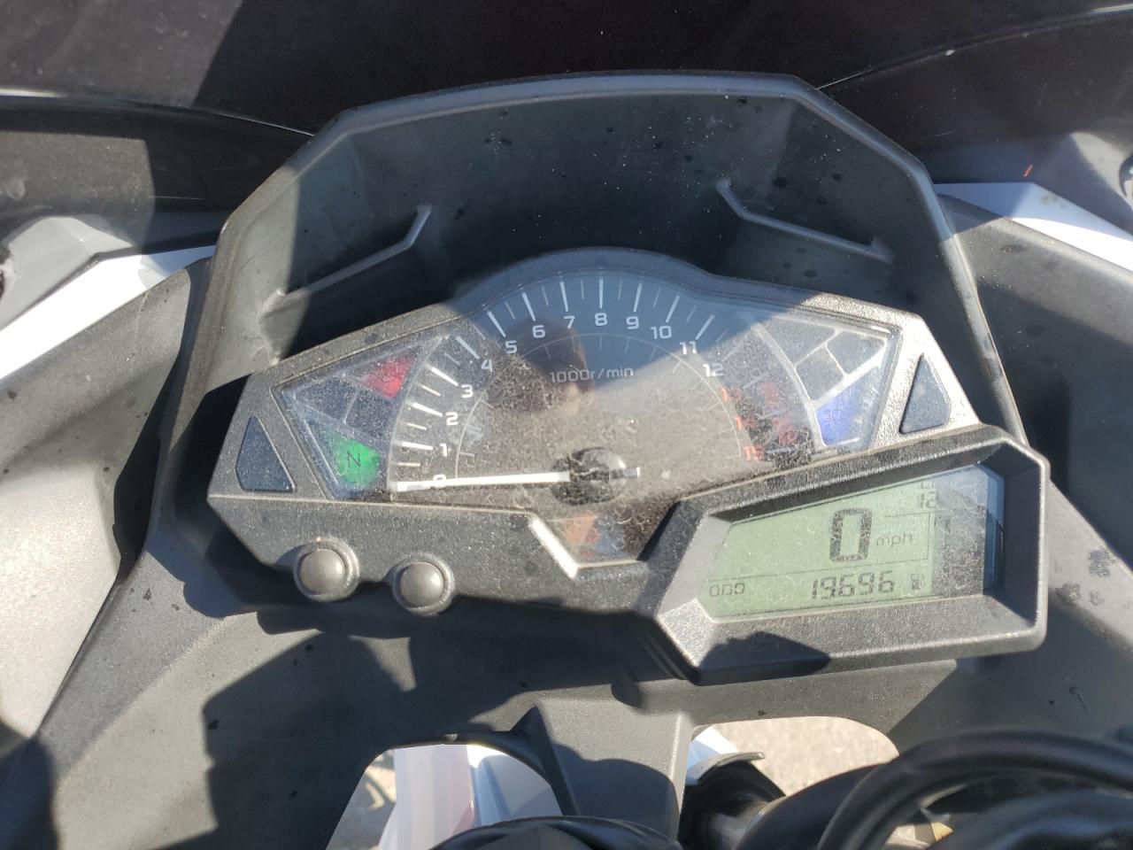 2013 Kawasaki Ex300 A VIN: JKAEX8A16DDA03598 Lot: 84622405