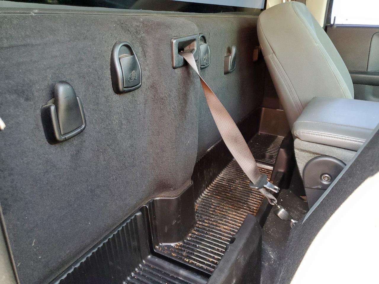 2019 Ram 1500 Classic Tradesman VIN: 3C6JR6AG1KG677993 Lot: 81064025