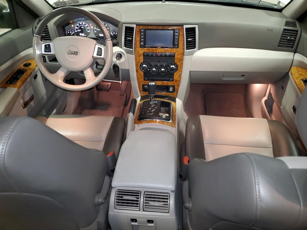 2008 Jeep Grand Cherokee Limited VIN: 1J8HR58N38C218068 Lot: 71806535