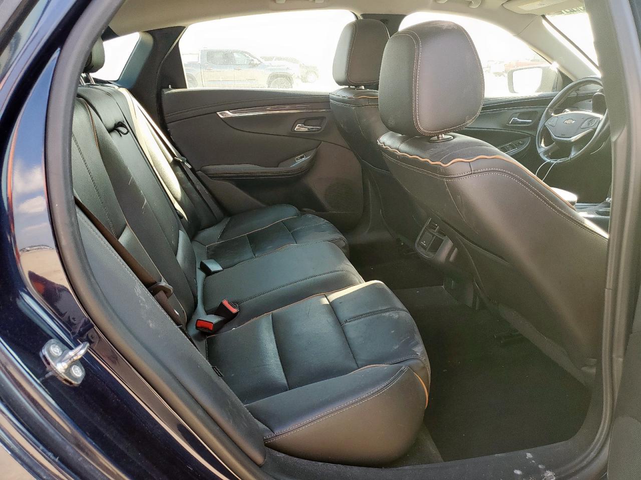 2019 Chevrolet Impala Lt VIN: 1G11Z5S30KU103986 Lot: 81852215