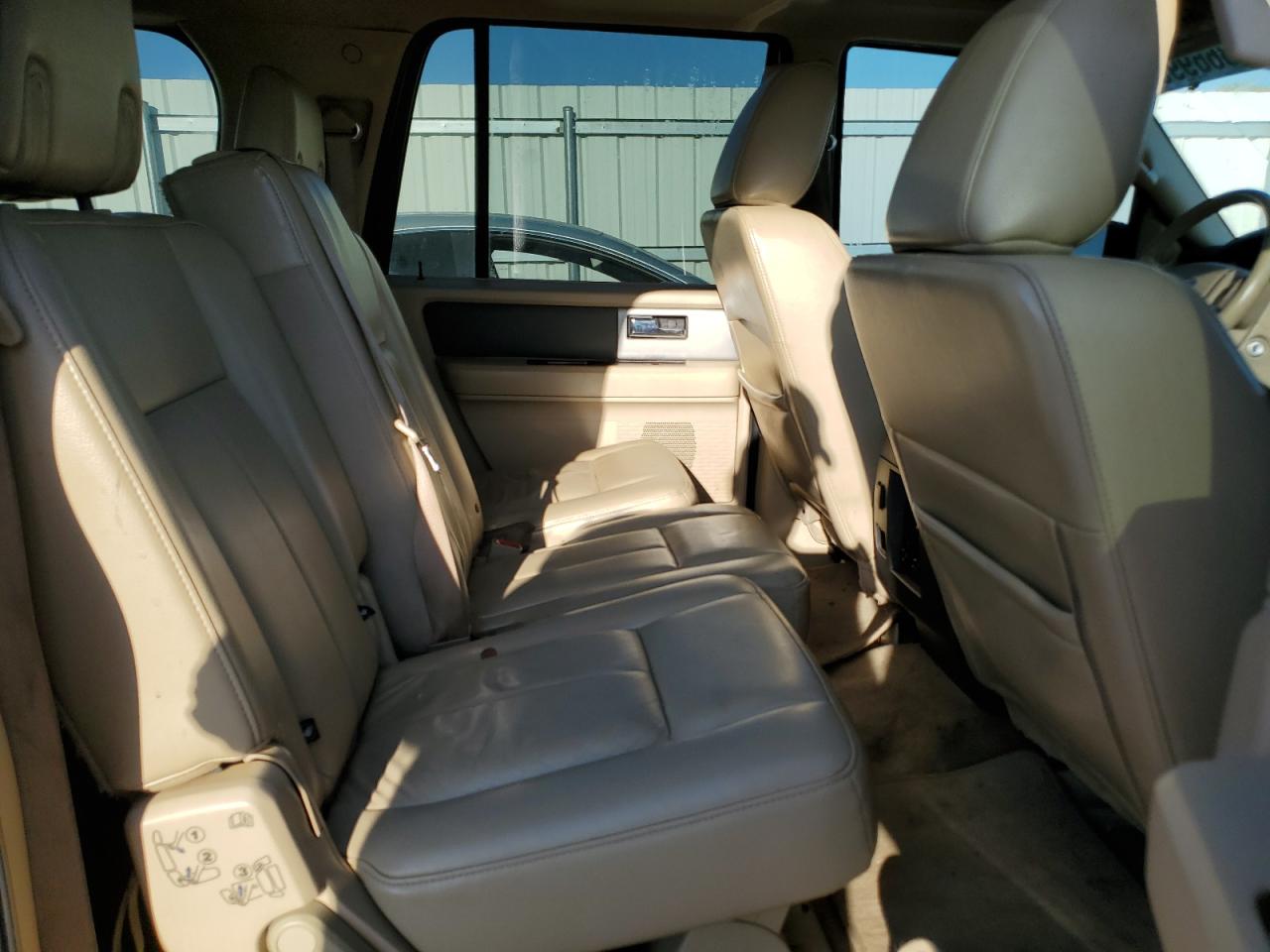 2011 Ford Expedition El Xlt VIN: 1FMJK1J51BEF43521 Lot: 81866995