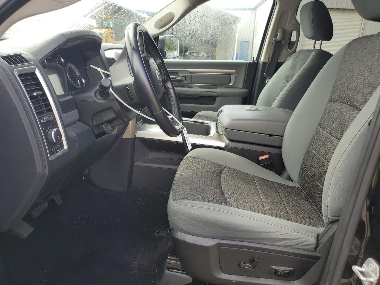 2018 Ram 1500 Slt VIN: 1C6RR7LG4JS260140 Lot: 82048815