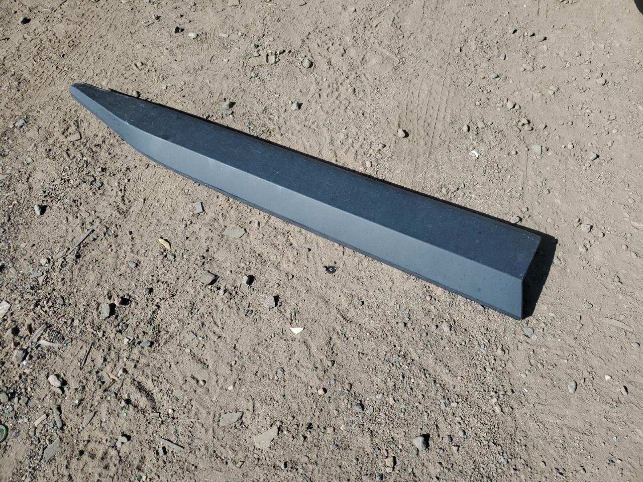 2024 Toyota Bz4X Xle VIN: JTMABACAXRA067463 Lot: 83945275