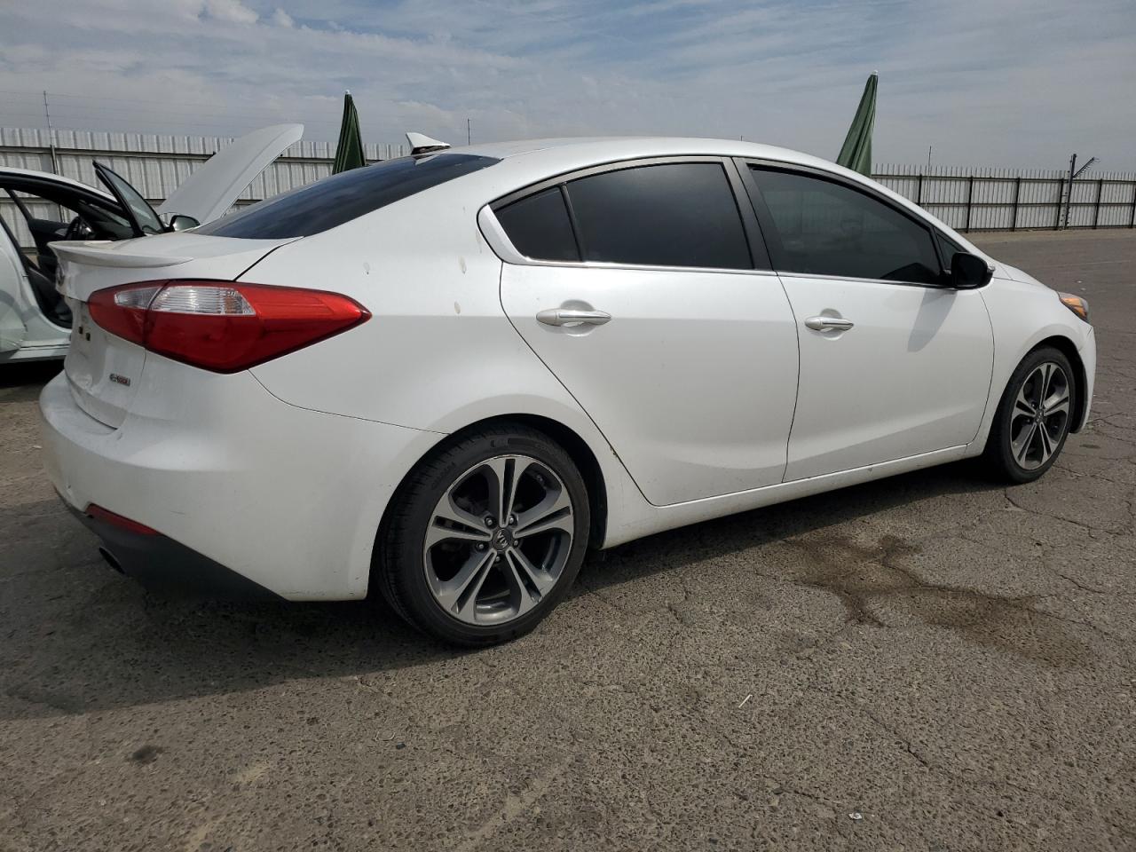 2015 Kia Forte Ex VIN: KNAFZ4A87F5373752 Lot: 84405455