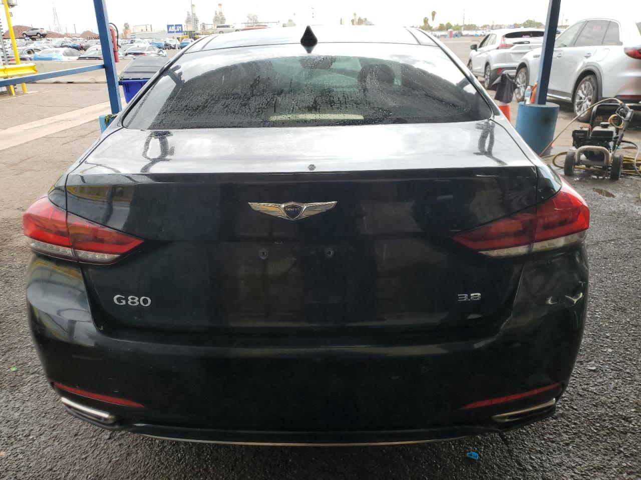 2018 Genesis G80 Base VIN: KMHGN4JE9JU216033 Lot: 71541135