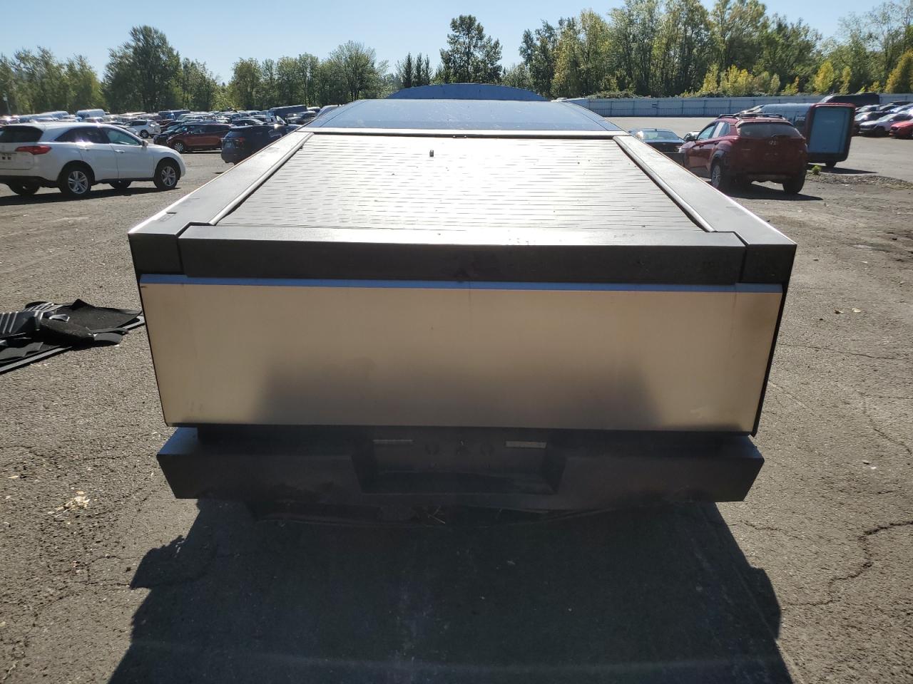 2024 Tesla Cybertruck VIN: 7G2CEHEE4RA036963 Lot: 82135365