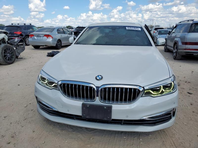  BMW 5 SERIES 2018 Белы