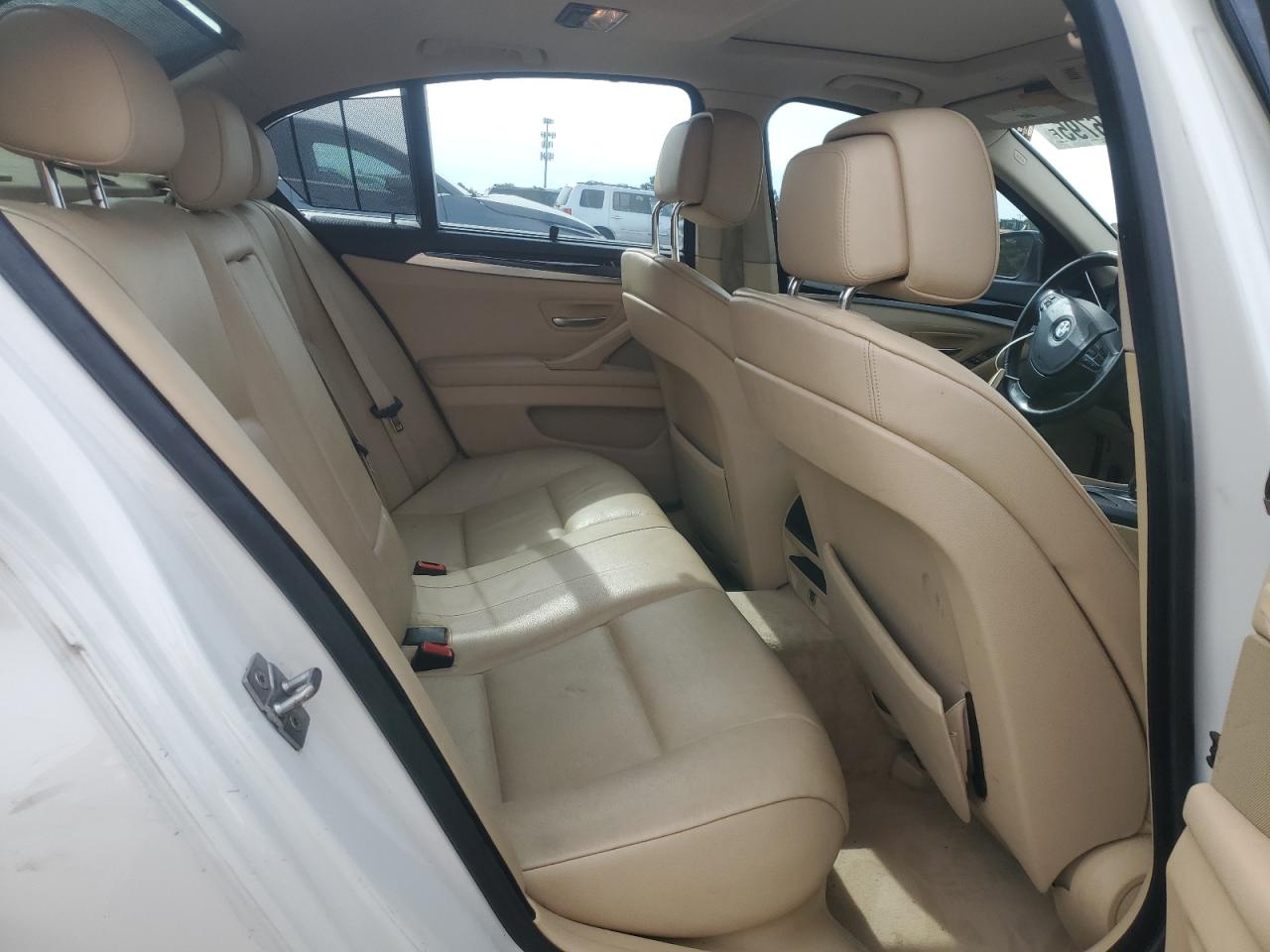 2011 BMW 528 I VIN: WBAFR1C54BDJ97986 Lot: 84646795