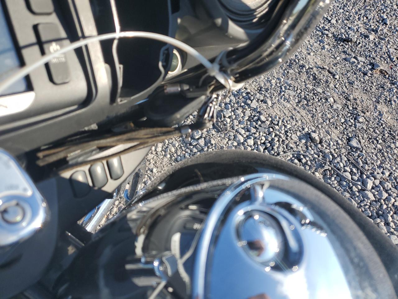 2017 Harley-Davidson Flhx Street Glide VIN: 1HD1KBC18HB650451 Lot: 84367635