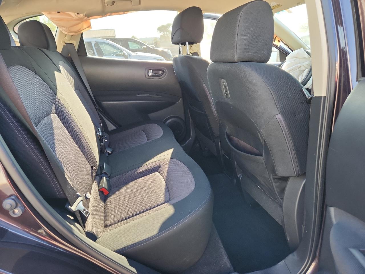 2011 Nissan Rogue S VIN: JN8AS5MV2BW297584 Lot: 80109635