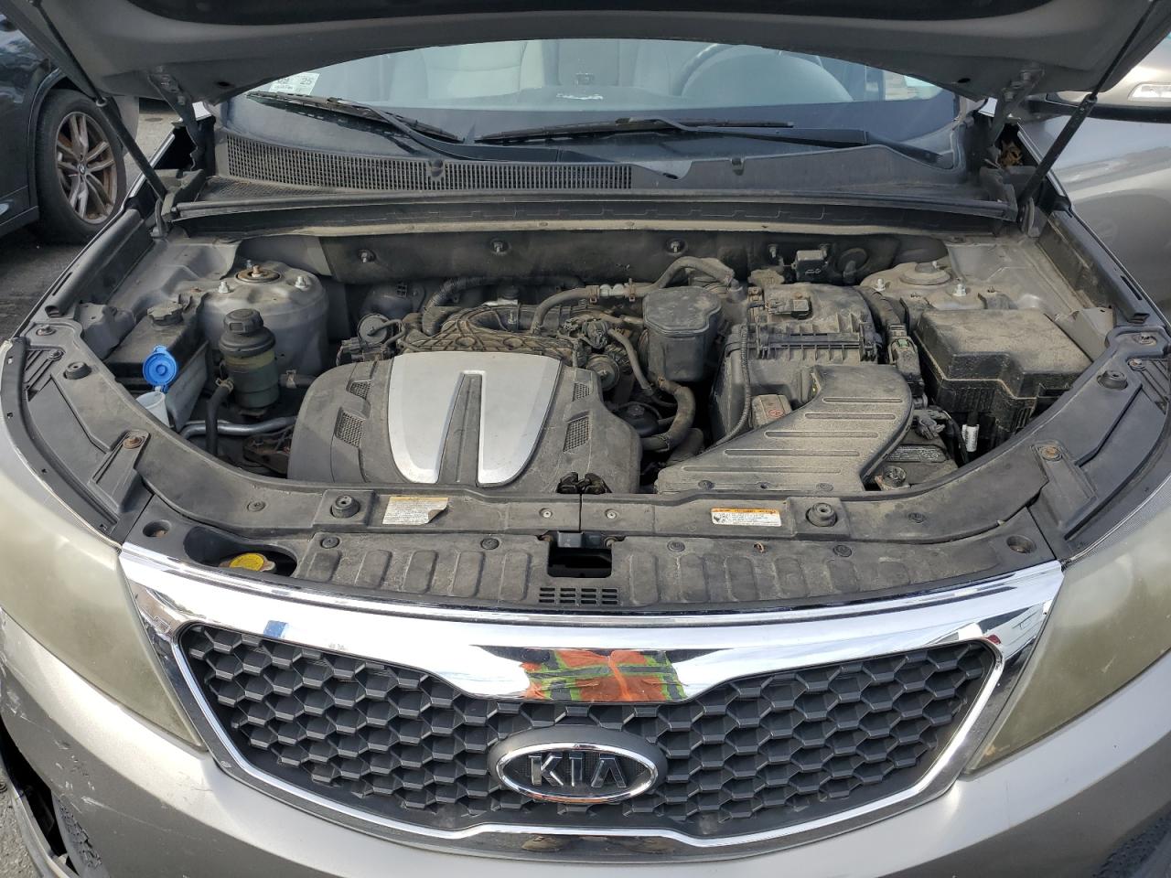 2011 Kia Sorento Base VIN: 5XYKTDA20BG145723 Lot: 72037375