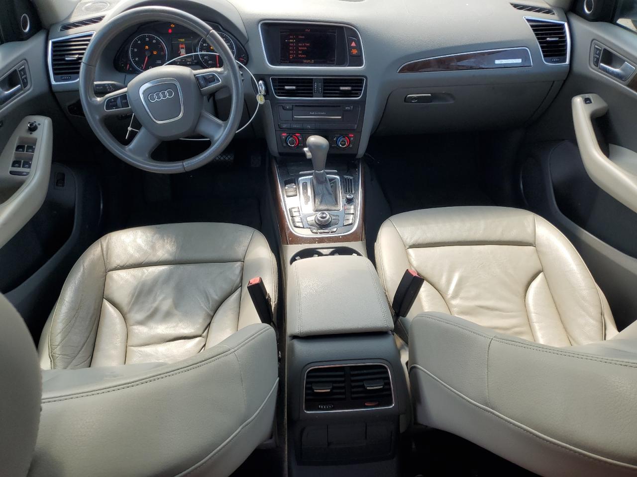 2010 Audi Q5 Premium Plus VIN: WA1LKAFP6AA110591 Lot: 69636645