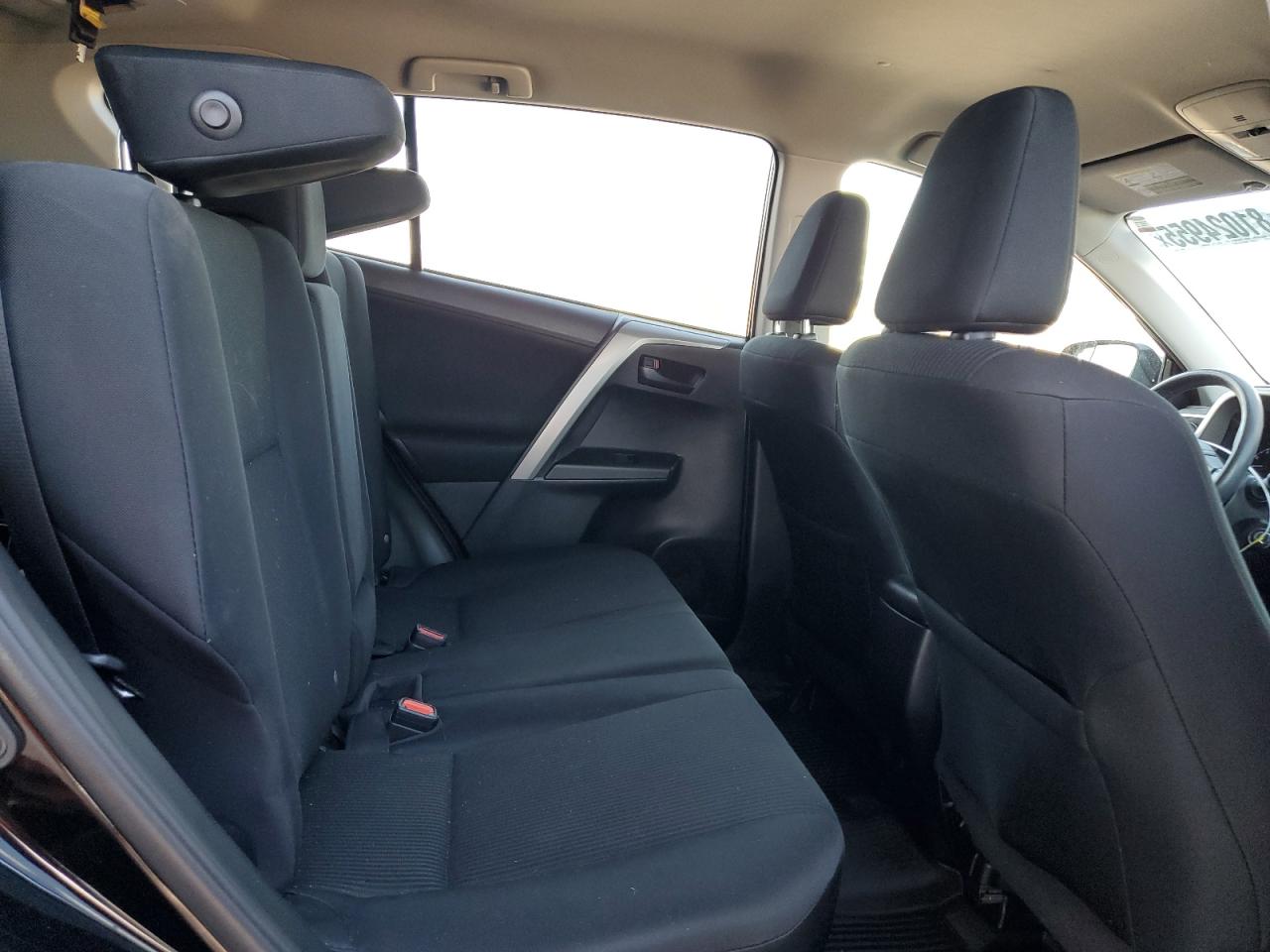 2017 Toyota Rav4 Le VIN: 2T3BFREV4HW635908 Lot: 81024955