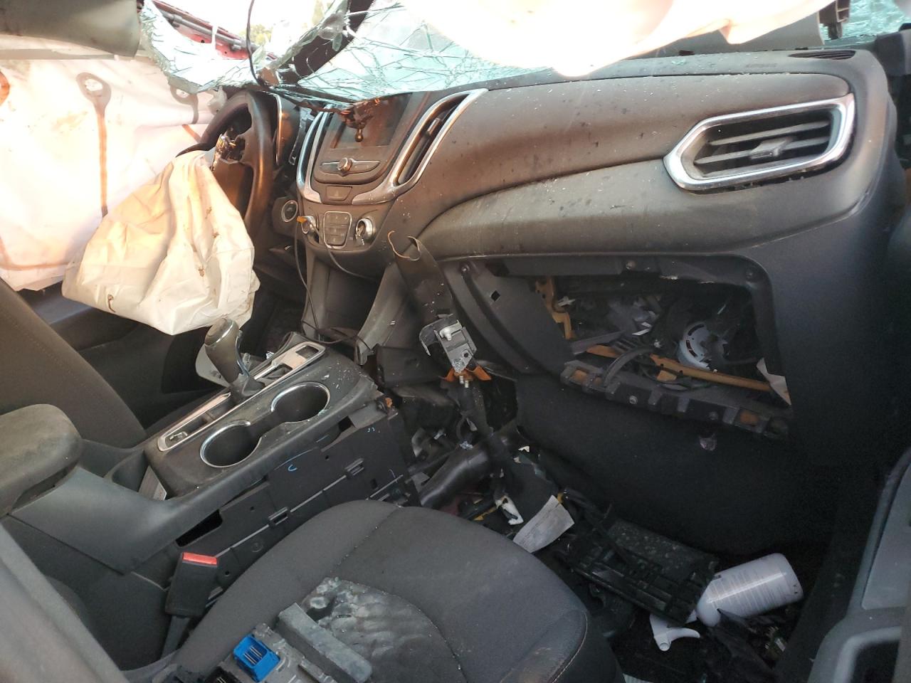 2020 Chevrolet Equinox Lt VIN: 3GNAXUEV6LS651763 Lot: 81866555