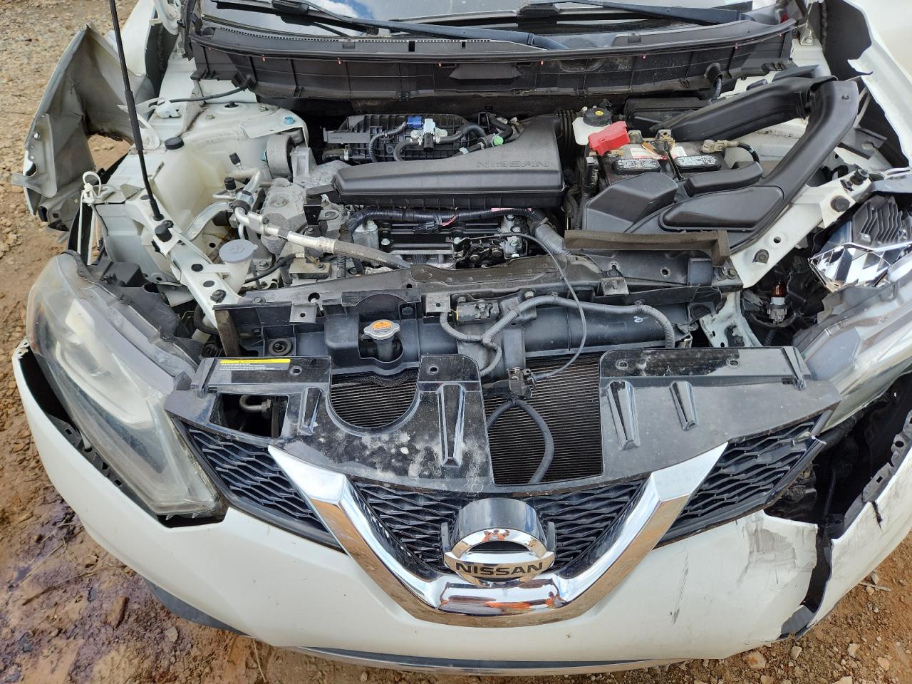 2015 Nissan Rogue S VIN: 5N1AT2MT8FC762684 Lot: 81720975