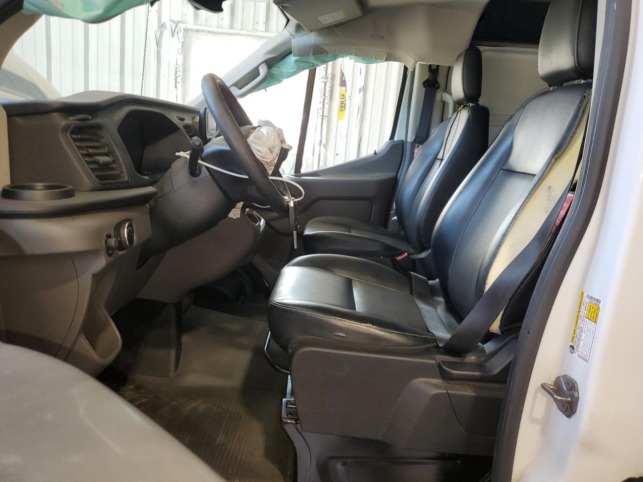 2020 Ford Transit T-250 VIN: 1FTBR1Y82LKA68632 Lot: 81179415