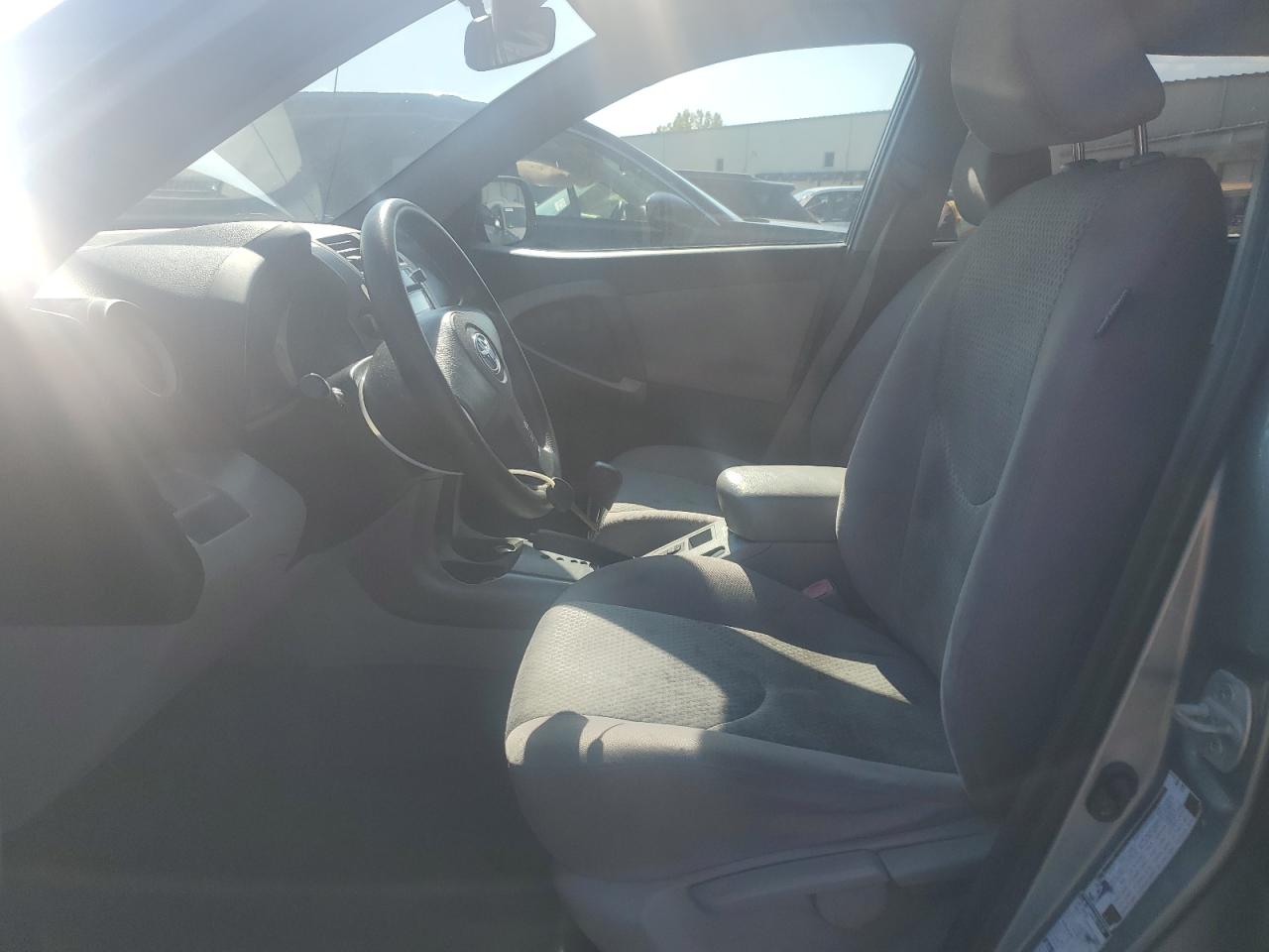 2007 Toyota Rav4 VIN: JTMBD33V975068039 Lot: 84074395