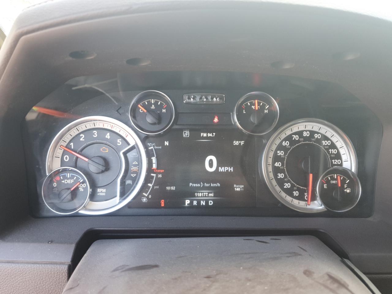 2017 Ram 2500 Laramie VIN: 3C6UR5FL1HG771765 Lot: 80666035