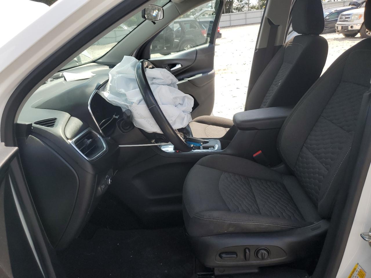 2019 Chevrolet Equinox Lt VIN: 2GNAXKEV9K6288957 Lot: 81373605