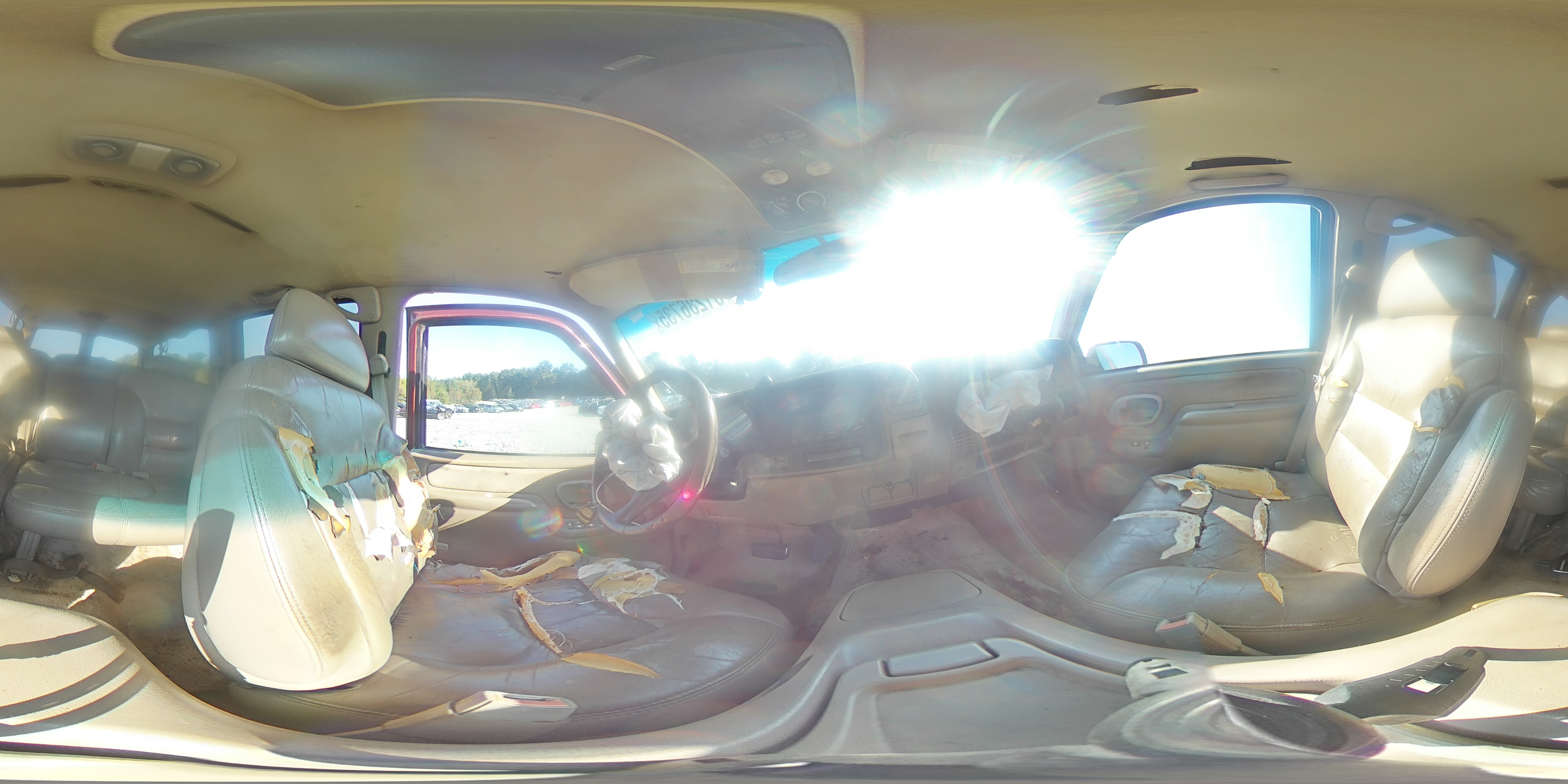 1998 Chevrolet Suburban K1500 VIN: 1GNFK16R6WJ370167 Lot: 81286735