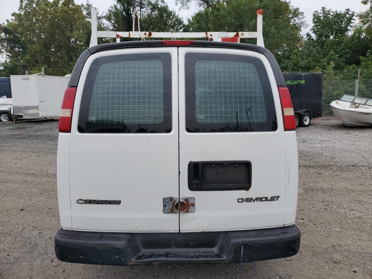 2005 Chevrolet Express G1500 VIN: 1GCFG15X951104148 Lot: 80997545