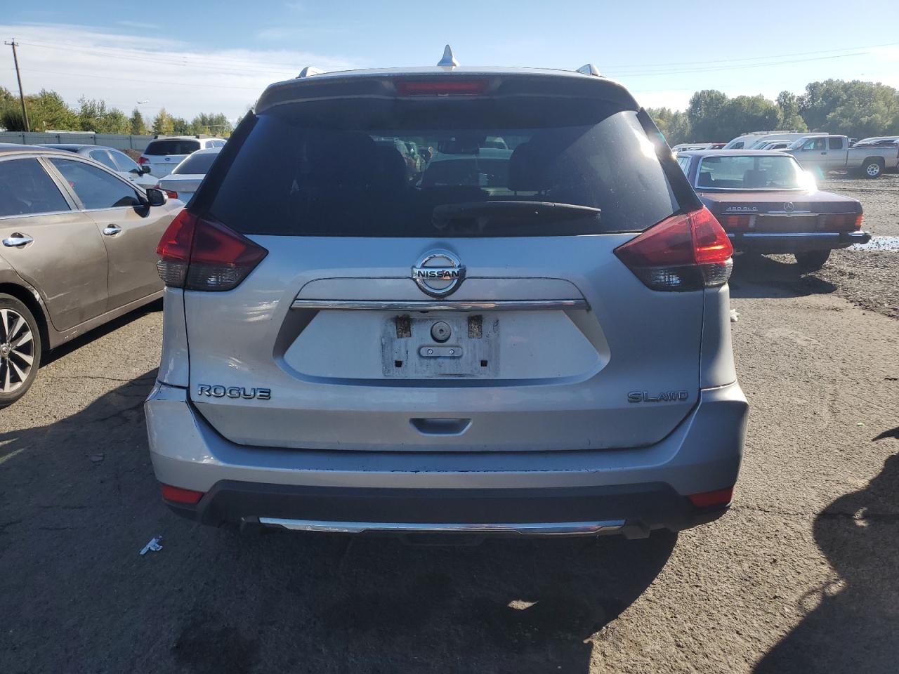 2018 Nissan Rogue S VIN: 5N1AT2MV4JC734214 Lot: 82029465